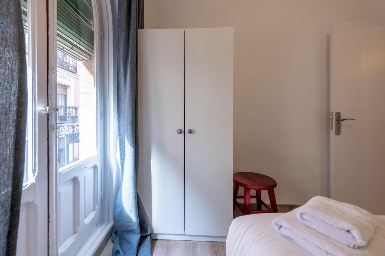 מדריד 3 Bedrooms 1 Bathroom Furnished - Lavapies- Mintystay מראה חיצוני תמונה