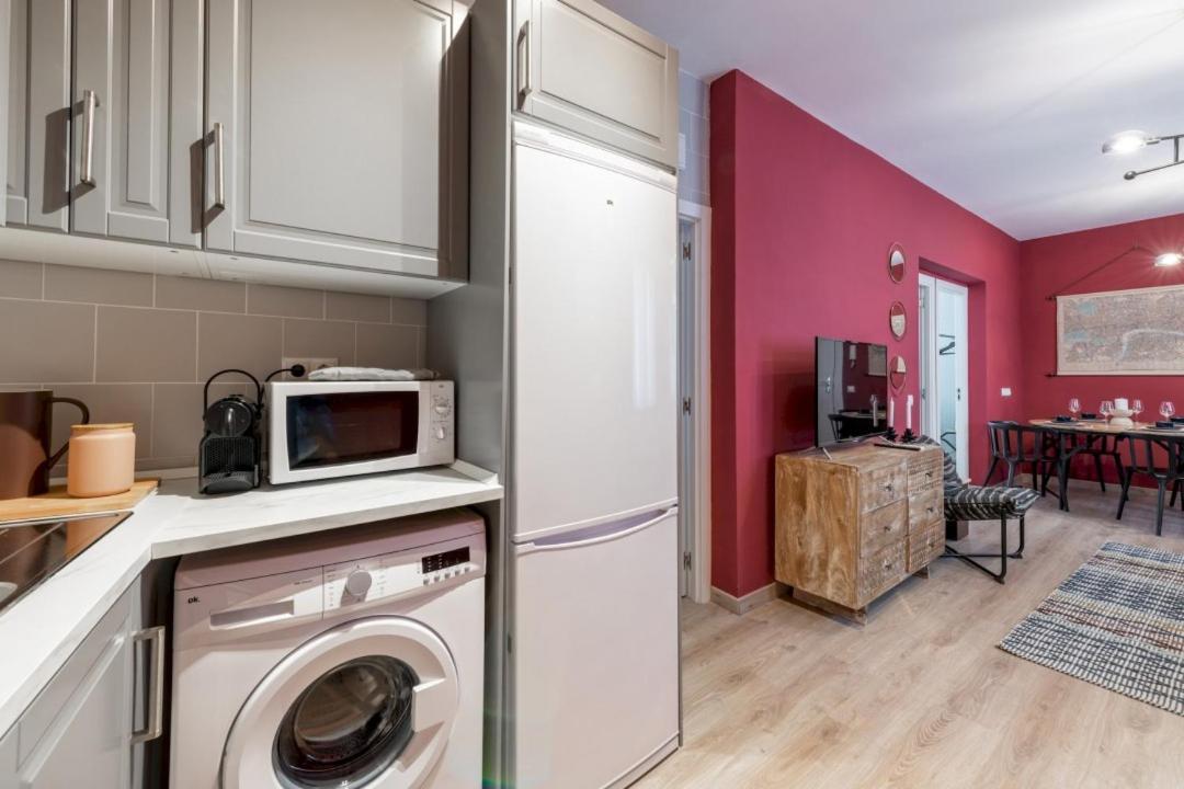 מדריד 3 Bedrooms 1 Bathroom Furnished - Lavapies- Mintystay מראה חיצוני תמונה